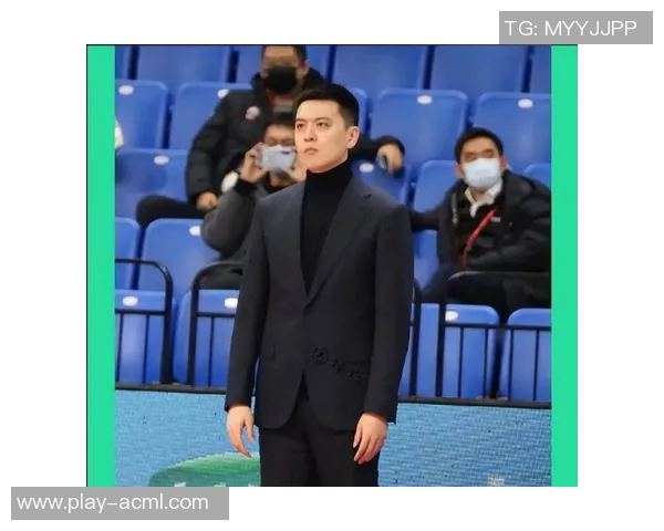 杨鸣点评北控防守策略并分析球队战术混乱问题 杨鸣点评北控防守策略并分析球队战术混乱问题
