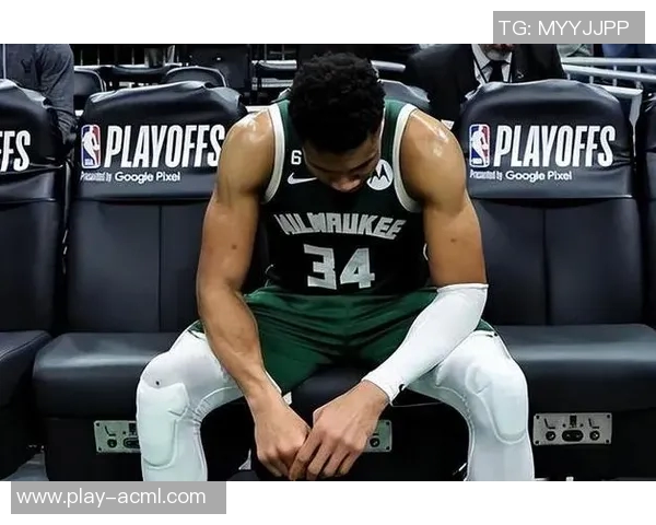 字母哥高效表现难掩球队失利22投15中砍下34分10板5助却罚球失准