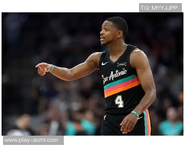 尚帕尼表现惊艳6投3中贡献13分11篮板三分球命中率高达60正负值22 尚帕尼表现惊艳6投3中贡献13分11篮板三分球命中率高达60正负值22