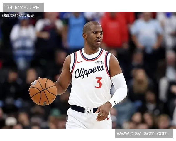 克里斯保罗或将被猛龙裁掉或买断外界普遍关注其未来动向 克里斯保罗或将被猛龙裁掉或买断外界普遍关注其未来动向